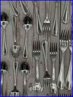 Oneida stainless flatware 8 Place settings 49 Pcs Nice Weight 18/10 set