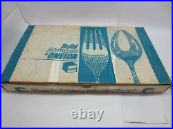 Oneidacraft Textura 79 Piece Stainless Flatware Set Vintage Original Box