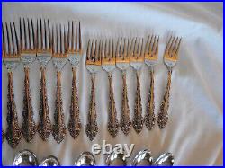 Onieda Da Vinci stainless flatware 30pc cube mark