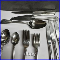 Pfaltzgraff Village Stainless Flatware Oneida 40 Piece Set