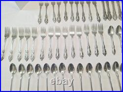 RAPHAEL by Oneida Distinction Deluxe Stainless HH Flatware 88 Pcs. Discontinued