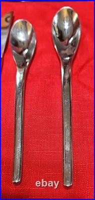 Retired Oneida Edisto 40 Piece Service for 8. 18/10 Stainless Flatware Set