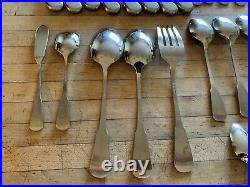 S. S. S. Colonial Boston Oneida Stainless Flatware 41 Pieces VG++