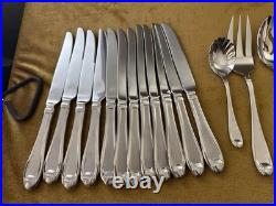 SERVICE FOR 12 + Serving Set ONEIDA SATIN GARNET STAINLESS FLATWARE SET 18/10