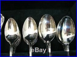 Service for 12 Oneidacraft Deluxe Stainless Flatware Chateau Pattern Oneida
