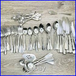 Set/94 Pc Oneida Colonial Distinction Deluxe HH Stainless with Crab Forks, Serving
