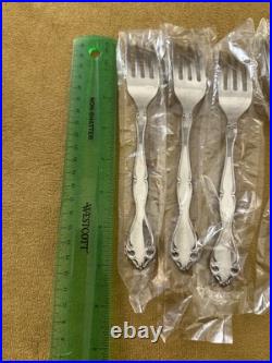 Set Of 7 Oneida USA Cantata DINNER FORKS Glossy Stainless, ? UNUSED NIP