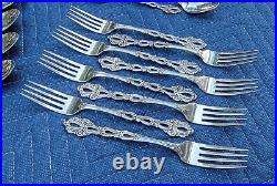 Set of 8 ONEIDA CHANDELIER Dinner Forks-Community Stainless-7 1/4