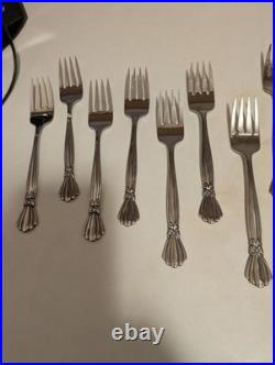 Set of 8 Oneida Deluxe ALEXIS Stainless 6 3/4 Salad Forks Flatware Ribbon