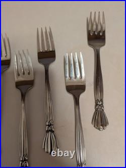 Set of 8 Oneida Deluxe ALEXIS Stainless 6 3/4 Salad Forks Flatware Ribbon