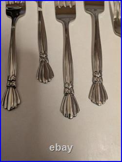 Set of 8 Oneida Deluxe ALEXIS Stainless 6 3/4 Salad Forks Flatware Ribbon