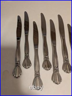 Set of 8 Oneida Deluxe ALEXIS Stainless Dinner Knives Flatware Ribbon