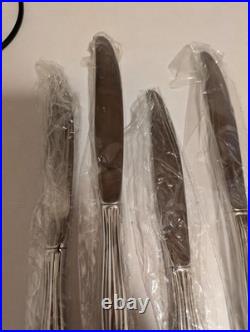 Set of 8 Oneida Deluxe ALEXIS Stainless Dinner Knives Flatware Ribbon
