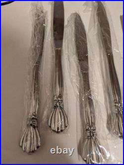 Set of 8 Oneida Deluxe ALEXIS Stainless Dinner Knives Flatware Ribbon