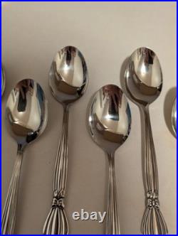 Set of 8 Oneida Deluxe ALEXIS Stainless Place Soup Spoons Flatware Ribbon
