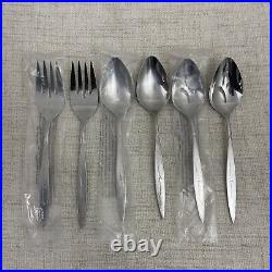 Set of 88 Lenox 1881 Rogers Stainless Oneida Silverware FANTASY Serves 9