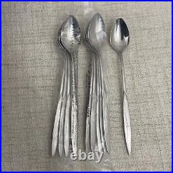 Set of 88 Lenox 1881 Rogers Stainless Oneida Silverware FANTASY Serves 9