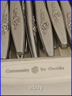 VTG ONEIDA Oneidacraft Deluxe Stainless Flatware Lasting Rose 79 Pieces WithTray