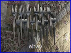VTG Oneida Community Satinique Stainless Flatware 70's See Pics 72 Pieces VTG Oneida Community Satinique Stainless Flatware 70's See Pics 72 Pieces