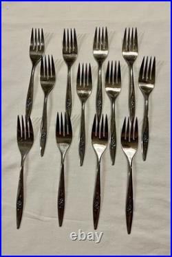 VTG Oneida Craft Deluxe Lasting Rose Stainless Flatware Service for 12 72+ pcs