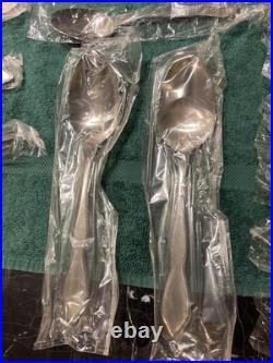 Vintage 1881 Rodgers Stainless Steel Twilight Oneida LTD 50 Piece Flatwear Set