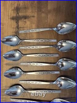 Vintage 46 Piece Oneida Rogers Spanada Premier Stainless Steel Flatware Set