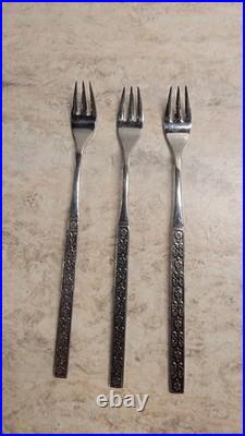 Vintage MCM Oneida CAPRI Distinction Deluxe HH Stainless Flatware Set 94pc EUC