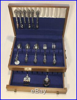 Vintage Oneida Michelangelo 18/10 Flatware 38pc Service for 6 with Box & Extras