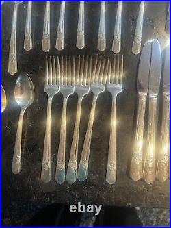 Vintage Rustic Stainless Flatware Set By Oneida = Simeon L George H Rogers Compa