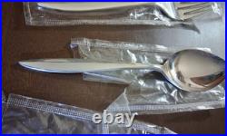 Vtg 1963 Oneida Nobility LADY EMPIRE Flatware 43pc Set SEALED Chest Silverplate Vtg 1963 Oneida Nobility LADY EMPIRE Flatware 43pc Set SEALED Chest Silverplate