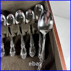 Vtg Oneida ARTISTRY COMMUNITY Flatware Set Service for 8 + Serving Pcs in Case