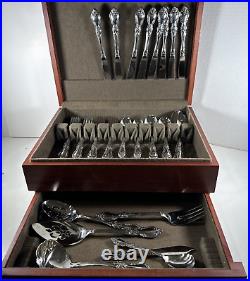 Vtg Oneida ARTISTRY COMMUNITY Flatware Set Service for 8 + Serving Pcs in Case