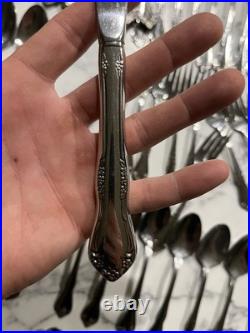 WM A Rogers Deluxe Oneida LtD Stainless Set of (71) Floral Silver Spoon & Knives
