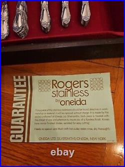 Wm A Rogers Premier by Oneida ROSES Stainless Flatware 55 Pieces WithCase Mint